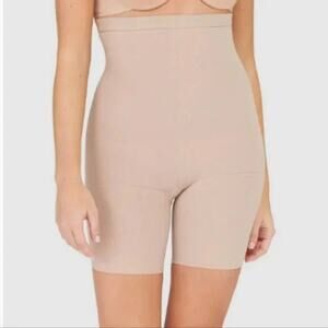 Assets by Spanx High Waist Shaping Shorts Nude NIP Size 1 Tummy Control